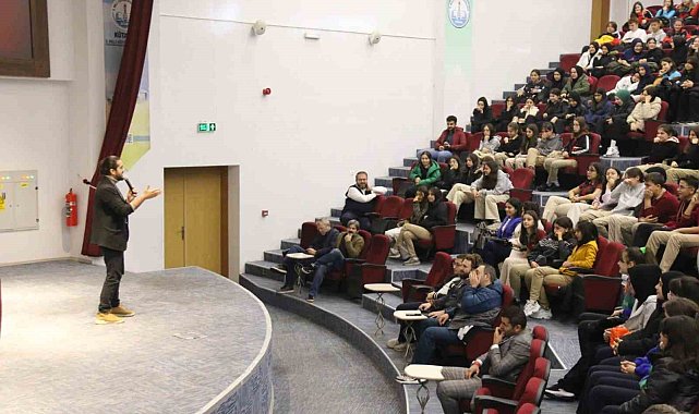 Kütahya İl Milli Eğitim Müdürlüğünde interaktif söyleşi