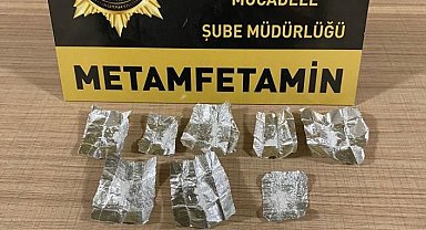 Kütahya'da bir araçta uyuşturucu ele geçirildi
