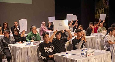LGS kurs merkezi öğrencileri arasında bilgi yarışması düzenlendi