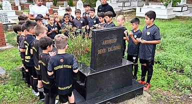 Manavgat Belediyesi'nden Bekir Çalışkan anısına futbol turnuvası