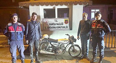 Manisa'da çalıntı motosiklet terk edilmiş halde bulundu
