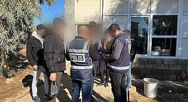 Mardin'de okul çevreleri ve servis araçları denetlendi