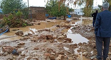Mardin'de su taşkını nedeniyle vatandaşlar zor anlar yaşadı