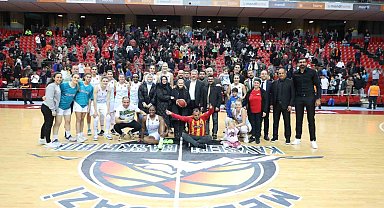 Melikgazi Kayseri Basketbol, Slovak ekibini eli boş gönderdi