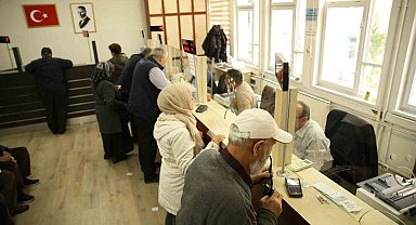 Merkezefendi'de vezneler saat 22.00'ye kadar açık olacak