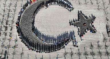 Mersin'de 2023 metrekare alana 16 Türk devleti için 16 ayrı tür fidan dikildi