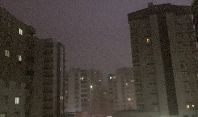 Mersin'de sağanak yağış ve fırtına etkili oldu