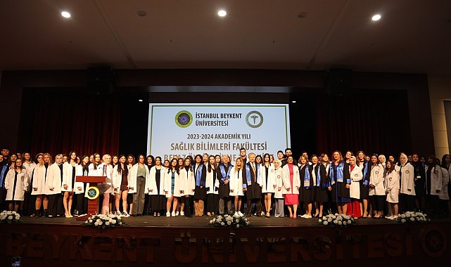 Mesleğe ilk adımı attılar, beyaz önlükleri giydiler
