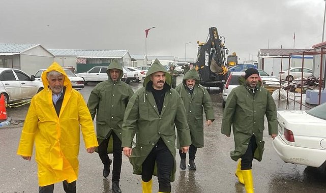 MHP teşkilatı su baskınlarında sahada çalıştı