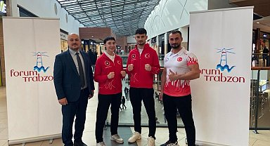 Milli sporcular şampiyona öncesi Forum Trabzon'u gezdi