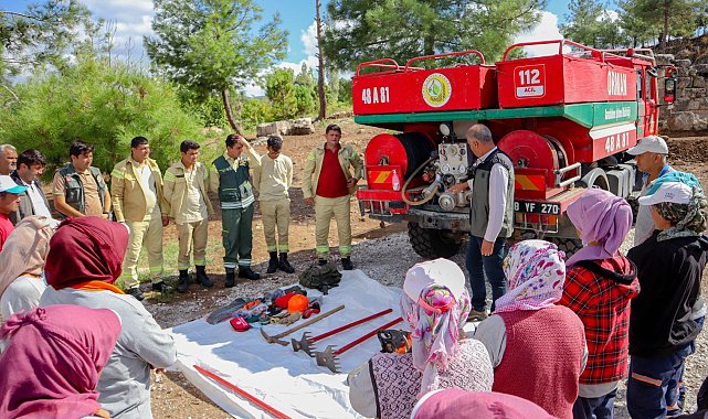 Muğla'da kazı ekiplerine yangın söndürme eğitimi verildi