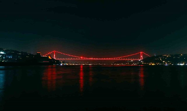Müzeler, antik kentler ve köprüler Kızılay kırmızısına büründü