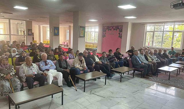 Niğde'de BİLSEM öğrencileri huzurevini ziyaret etti