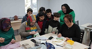 Öğrenciler kurs eğitimlerini yerinde gördü