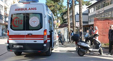 Ordu'da motosiklet otomobille çarpıştı: 1 yaralı