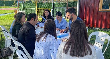 Otizm Spor ve Yaşam Evi'nde süreç değerlendirme toplantıları devam ediyor