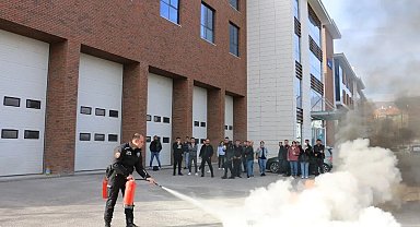 Polislere, "Afet Farkındalık, Yangın ve Tahliye Tatbikatı Eğitimi" verildi