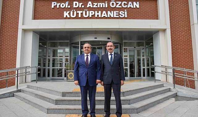 Prof. Dr. Azmi Özcan'ın adı kütüphaneye verildi