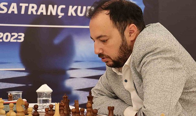"Cumhuriyetimizin 100. Yılı Türkiye İş Bankası Satranç Kupası"nda şampiyon IM Ediz Gürel oldu