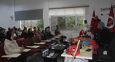 "Dağların Oğlu" üniversite öğrencilerine doğada yaşamı anlattı