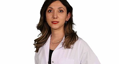 "Sert ve yanlış fırçalama, diş eti rahatsızlığı sebebi"