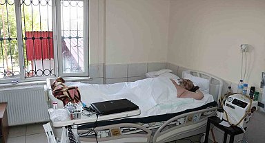 "Yatan Adam" olarak bilinen sosyal medya fenomeni kazadan 19 yıl sonra hayatını kaybetti