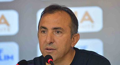 Recep Uçar: "Son 11 maçtır yenemediğimiz Alanyaspor'a karşı galibiyetimiz çok değerli"