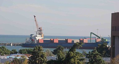 Samsun'dan 10 ayda 1 milyar 61 milyon dolar ihracat