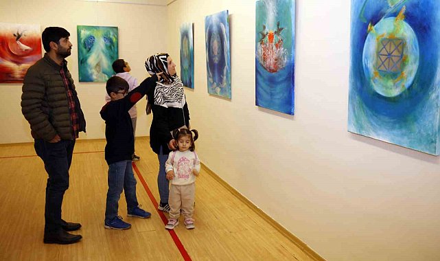 SANKO Sanat Galerisi'nde döngü temalı resim sergisi