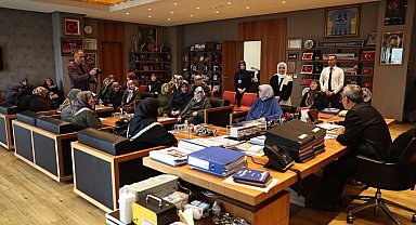 Şehit ve gazi yakınlarının anneleri Başkanı Işık'ı ziyaret etti