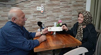 Sevgi üzerine kurulan yarım asırlık örnek evlilik: Yaşlı çiftten gençlere tavsiyeler