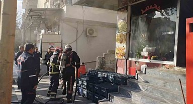 Sigara izmariti işyerini kül etti