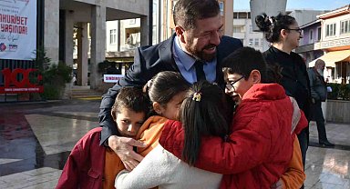 Sındırgı'da Öğretmenler günü coşkuyla kutlandı