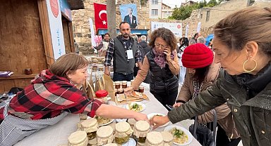 Sinop'ta balık etinden mantı yapıldı