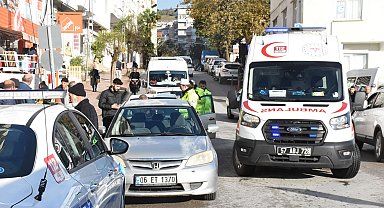 Sinop'ta kaygan yol kazaya neden oldu: 2 yaralı