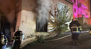 Sivas'ta ev yangını
