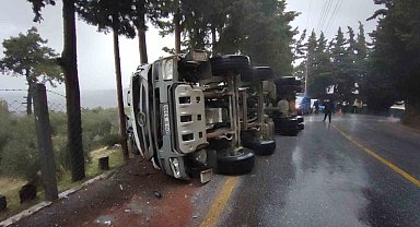 Söke'de yağışlı hava kazaya neden oldu