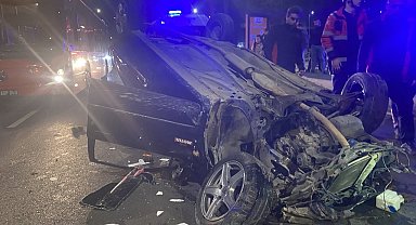 Takla atan otomobil metrelerce sürüklendi: 1 yaralı
