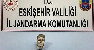 Tarihi eser satmak isteyen 2 şüpheli yakalandı