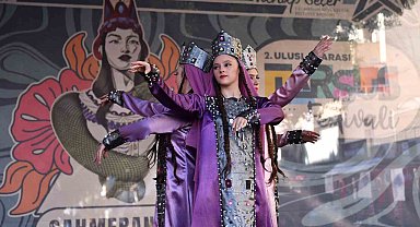 Tarsus'ta festival coşkusu