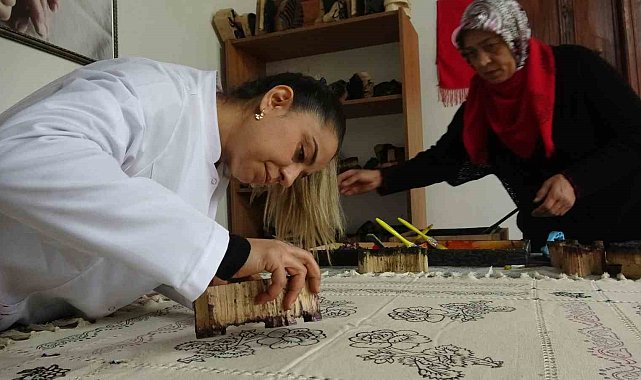 Tek tek elleriyle oyuyorlar, 750 yıllık kültürü yaşatıyorlar