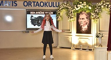 Tekkeköy'de şehit öğretmenler anıldı