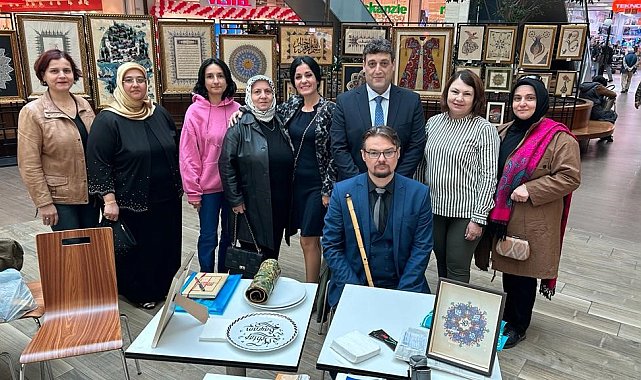 Tezhip ve minyatür eserler büyüledi