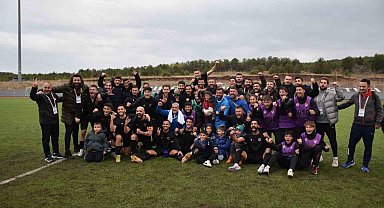 TFF 3. Lig: Anadolu Üniversitesi: 3 - Karşıyaka Spor Kulübü: 2
