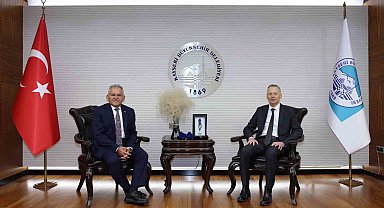 Ticaret Bakan Yardımcısı Ağar'dan Başkan Büyükkılıç'a ziyaret