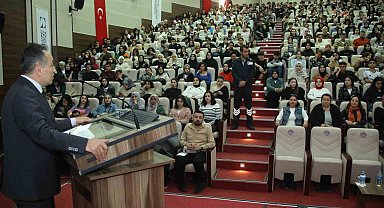 TOGÜ'de "Gençlerle İletişim" söyleşisi gerçekleştirildi