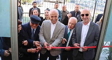 Toros Üniversitesi'nde Gülüm Özveren Sanat Galerisi açıldı