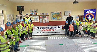 Trafik Jandarmadan ''Okulumda Güvendeyim'' projesi