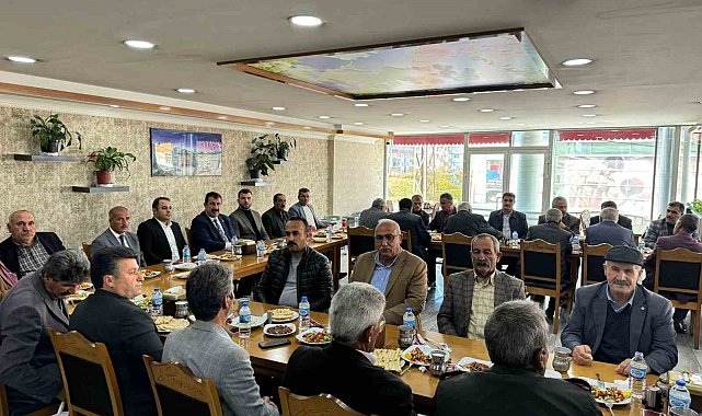 TÜDKİYEB Genel Başkanı Nihat Çelik, Van'da muhtarlarla buluştu
