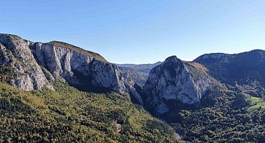 Türkiye'nin tek "Pan Parks" statüsüne sahip Küre Dağlarında mest eden sonbahar manzarası